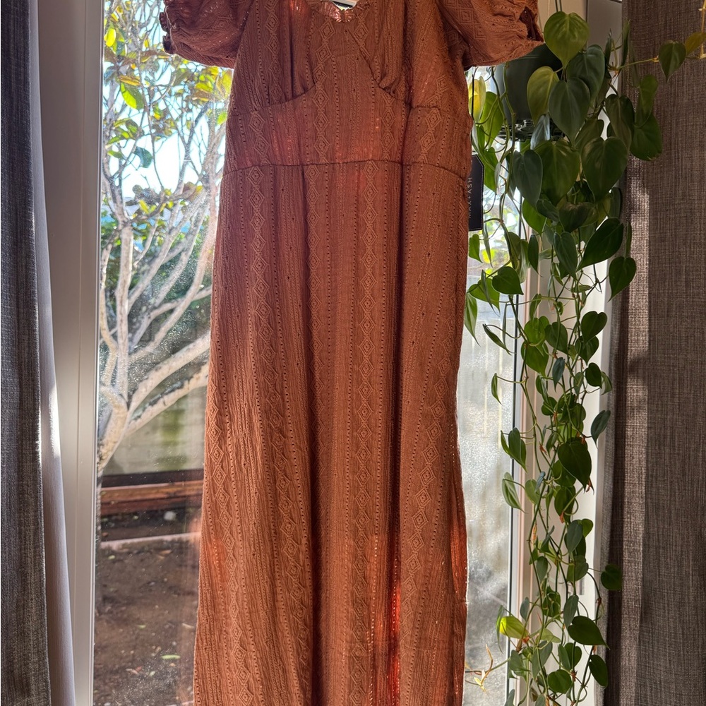 Elegant Rust Maxi Dress